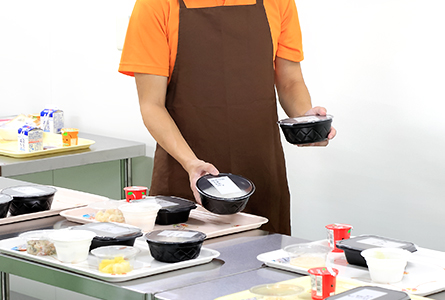 組み膳